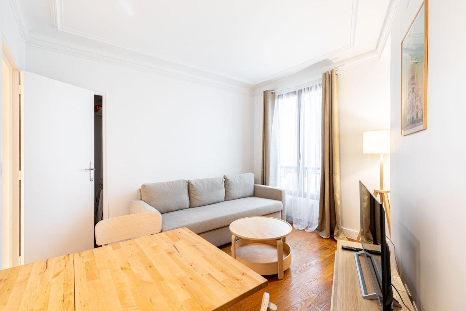 Guestready - Elegant Pres De Sacre-coeur Apartment Paris